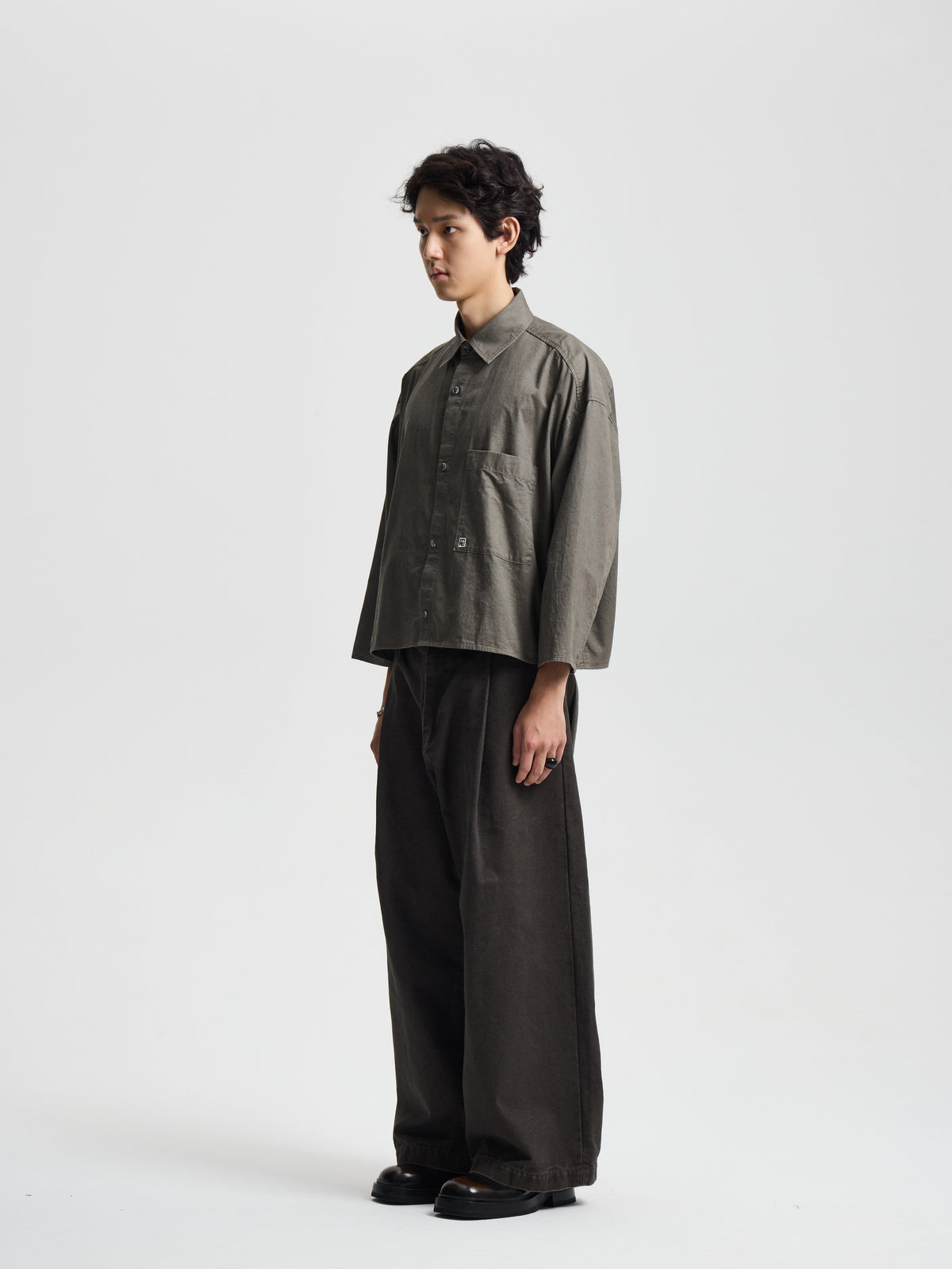 Merely Washed Canvas Flared Pants